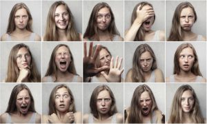 اختلال تجزیه هویت
