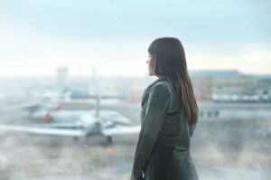 برای غلبه بر ترس از پرواز، به فرودگاه بروید